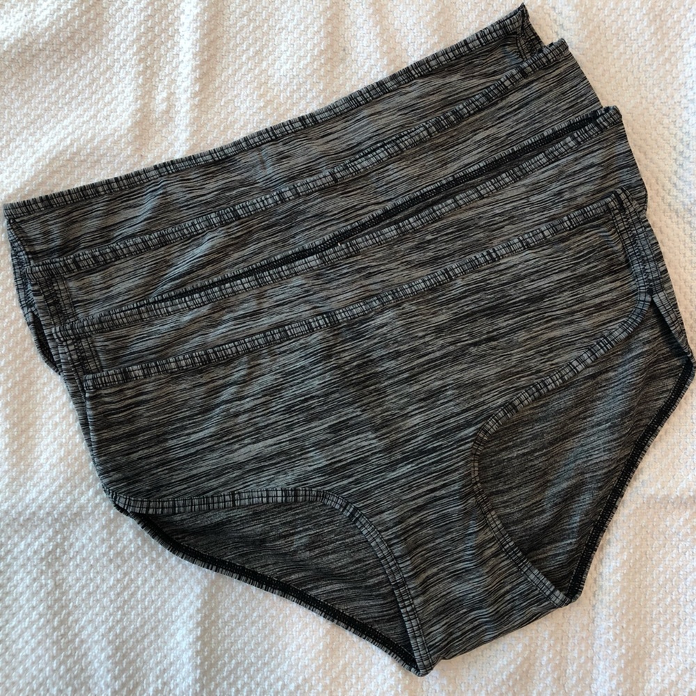 VS Underwear, XS, lot of 4